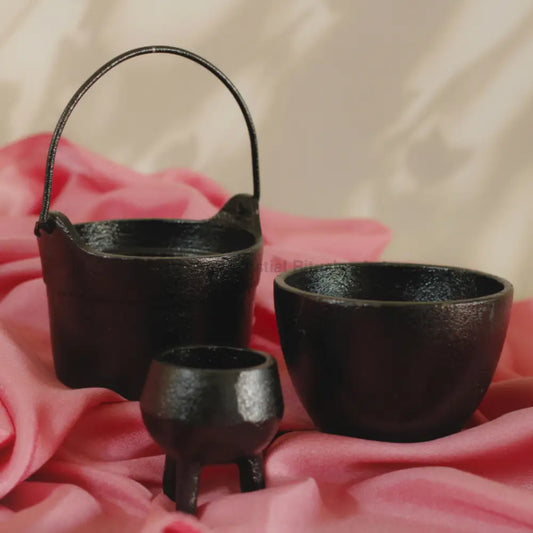 Divine Energy Cast Iron Cauldron For Rituals with Gift Box Cauldron