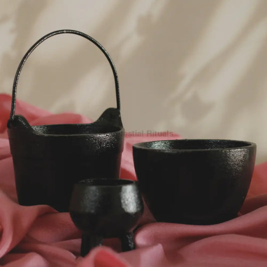 Divine Energy Cast Iron Cauldron For Rituals with Gift Box Cauldron