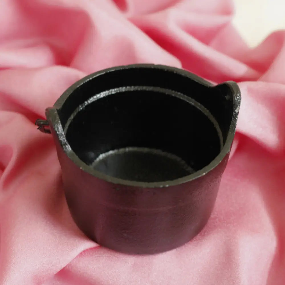 Divine Energy Cast Iron Cauldron For Rituals with Gift Box Cauldron